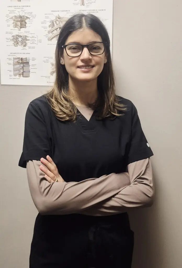 Best physiotherapist in Burnaby in Greater Vancouver. Healing Sense Clinic physiotherapist Pawan Sharma is accepting patients with car accidents, sports injuries, work injuries, pregnancy related pain.